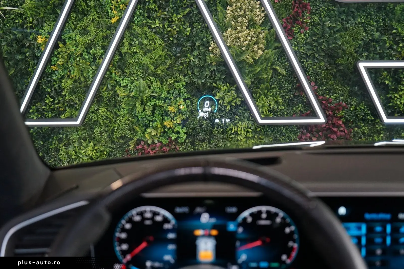 MERCEDES-BENZ 4MATIC MASSAGE HUD BURM TOW