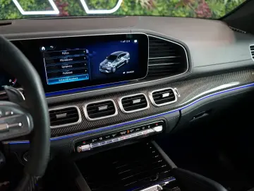 MERCEDES-BENZ 4MATIC MASSAGE HUD BURM TOW