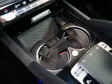 MERCEDES-BENZ 4MATIC MASSAGE HUD BURM TOW