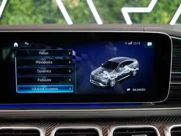 MERCEDES-BENZ 4MATIC MASSAGE HUD BURM TOW