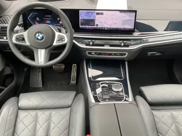 BMW X5 xDrive 30d M Sport UPE 115.000€ SkyLounge