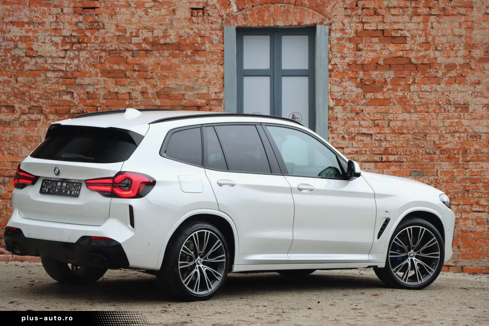 BMW X3 xDr 30d M-SPORT 21Z AHK StHz INDIVIDUAL ACC