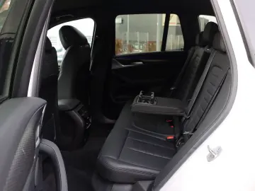 BMW X3 xDr 30d M-SPORT 21Z AHK StHz INDIVIDUAL ACC