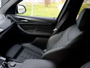 BMW X3 xDr 30d M-SPORT 21Z AHK StHz INDIVIDUAL ACC