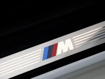 BMW X3 xDr 30d M-SPORT 21Z AHK StHz INDIVIDUAL ACC