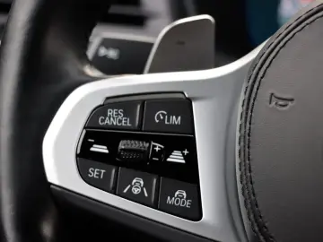 BMW X3 xDr 30d M-SPORT 21Z AHK StHz INDIVIDUAL ACC