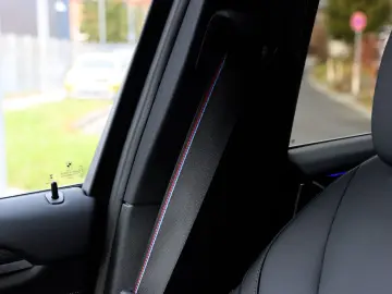 BMW X3 xDr 30d M-SPORT 21Z AHK StHz INDIVIDUAL ACC