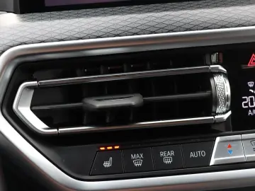 BMW X3 xDr 30d M-SPORT 21Z AHK StHz INDIVIDUAL ACC