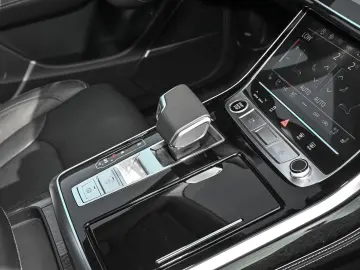 AUDI Q8 SUV 50 TDI quattro tiptronic LASER  HEAD-UP