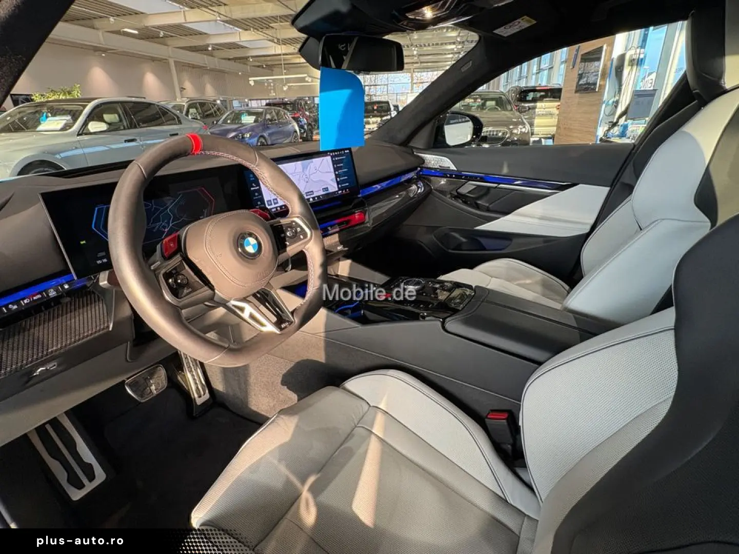 BMW M5 Plug-In Hybrid Touring xDrive Klimaaut. AHK