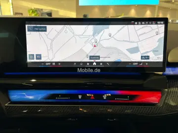 BMW M5 Plug-In Hybrid Touring xDrive Klimaaut. AHK