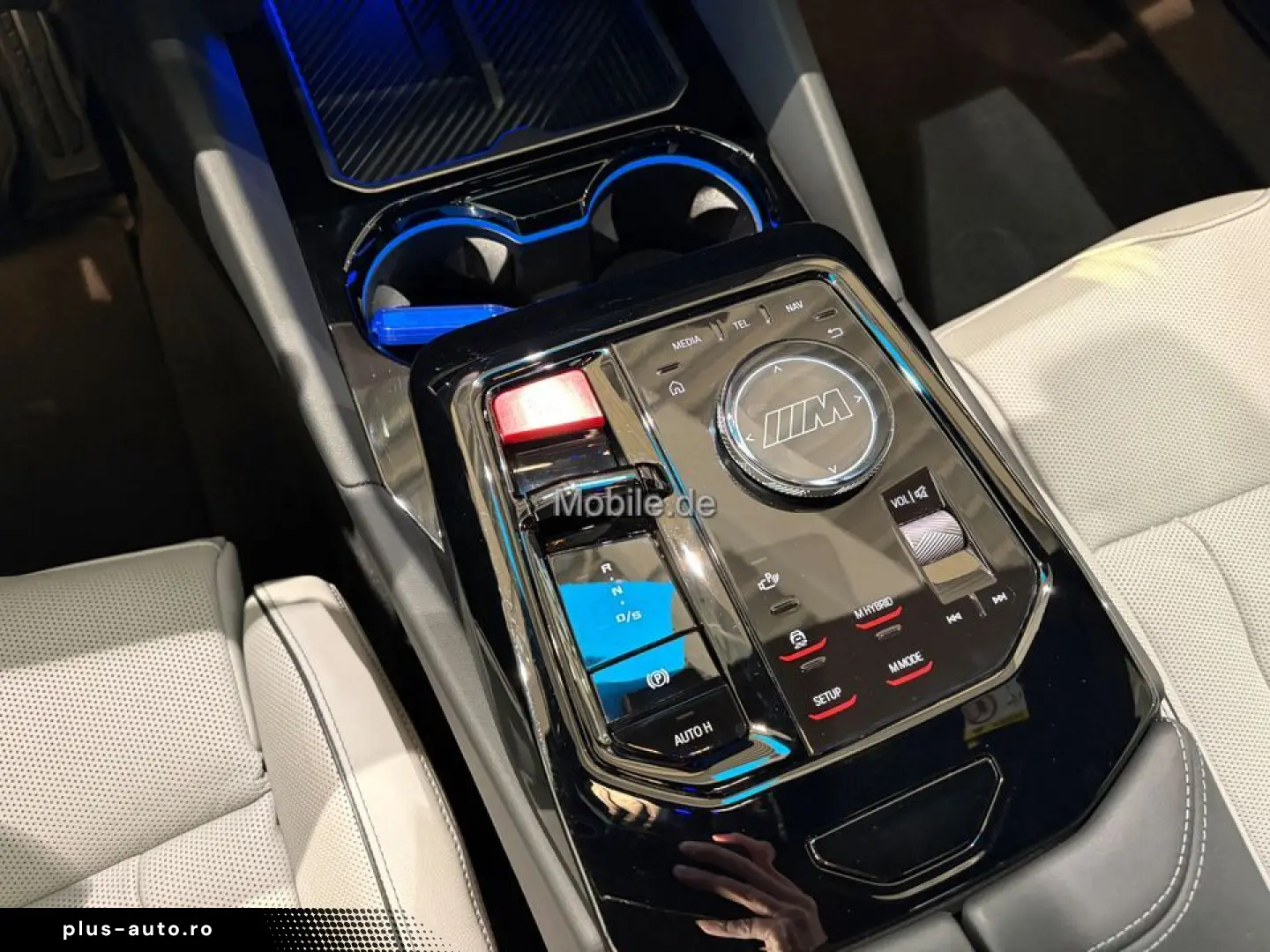 BMW M5 Plug-In Hybrid Touring xDrive Klimaaut. AHK