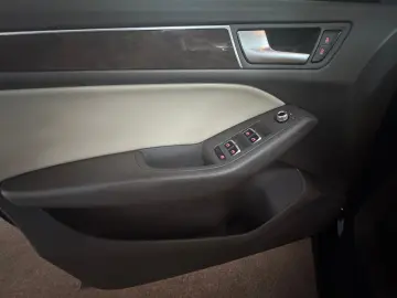 AUDI Q5 2.0TDI Quattro S-Tronic