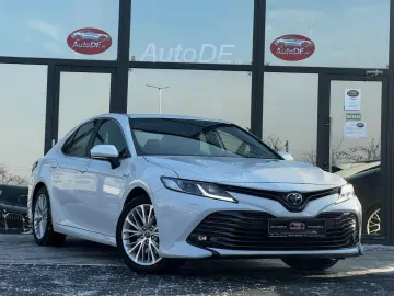 Toyota Camry Gen-Viii-2017