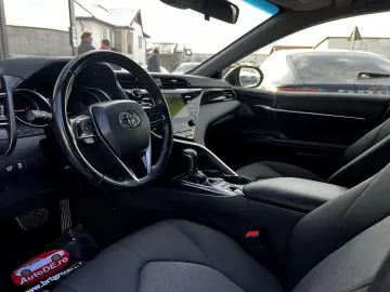 Toyota Camry Gen-Viii-2017