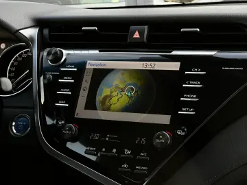 Toyota Camry Gen-Viii-2017