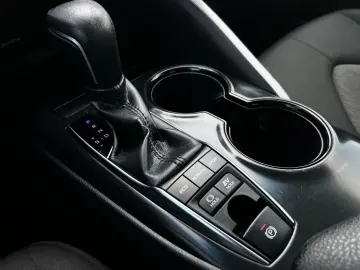 Toyota Camry Gen-Viii-2017