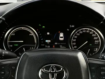 Toyota Camry Gen-Viii-2017