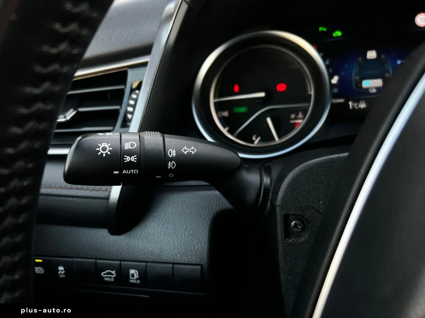 Toyota Camry Gen-Viii-2017