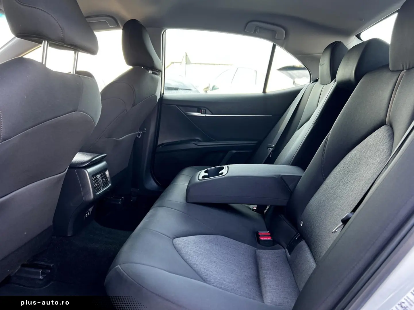 Toyota Camry Gen-Viii-2017