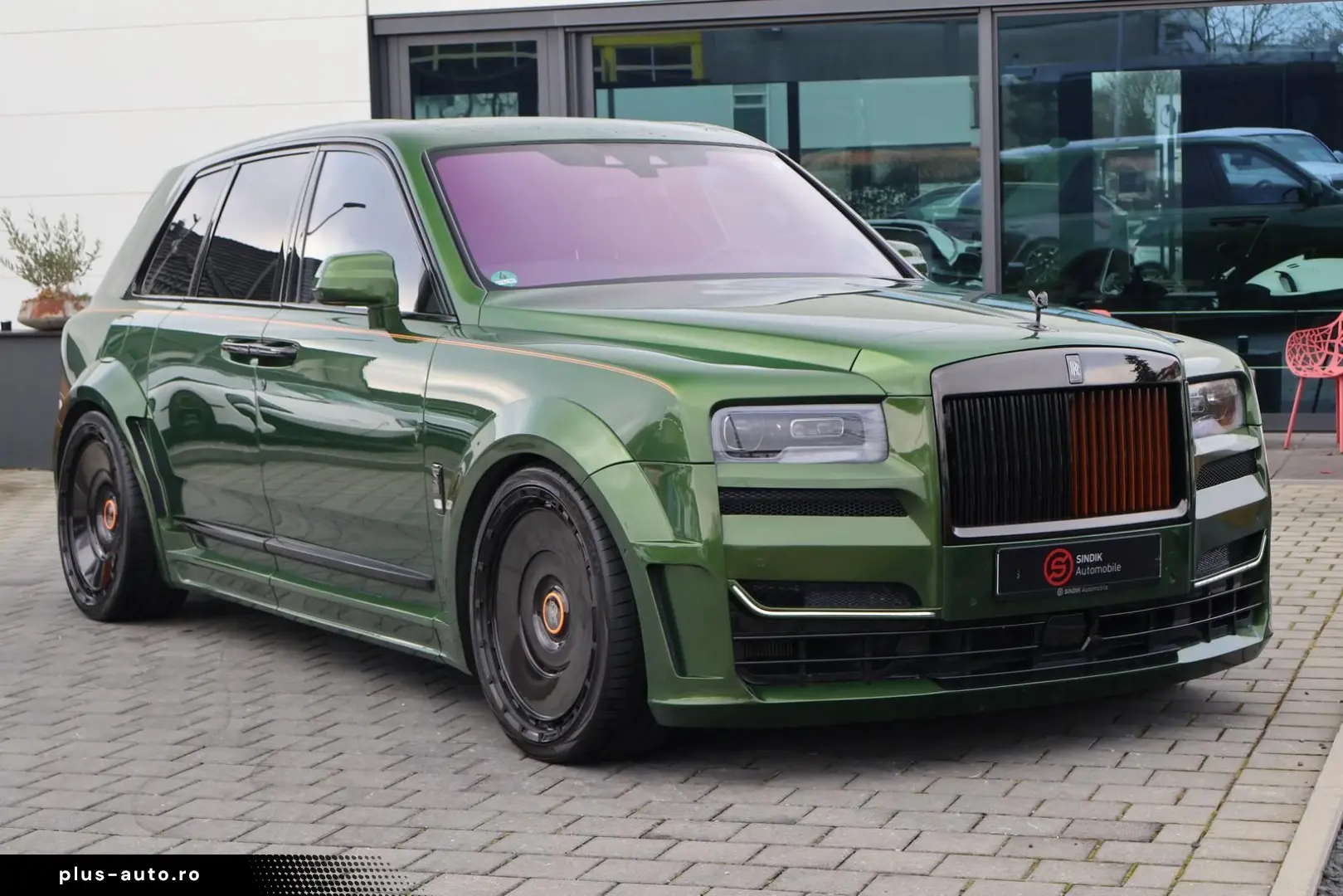 ROLLS ROYCE Cullinan BlackBadge NOVITEC Widebody II-4 Seater