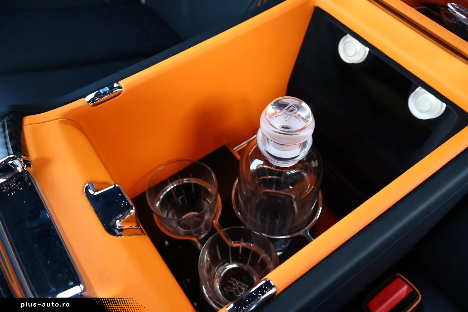 ROLLS ROYCE Cullinan BlackBadge NOVITEC Widebody II-4 Seater