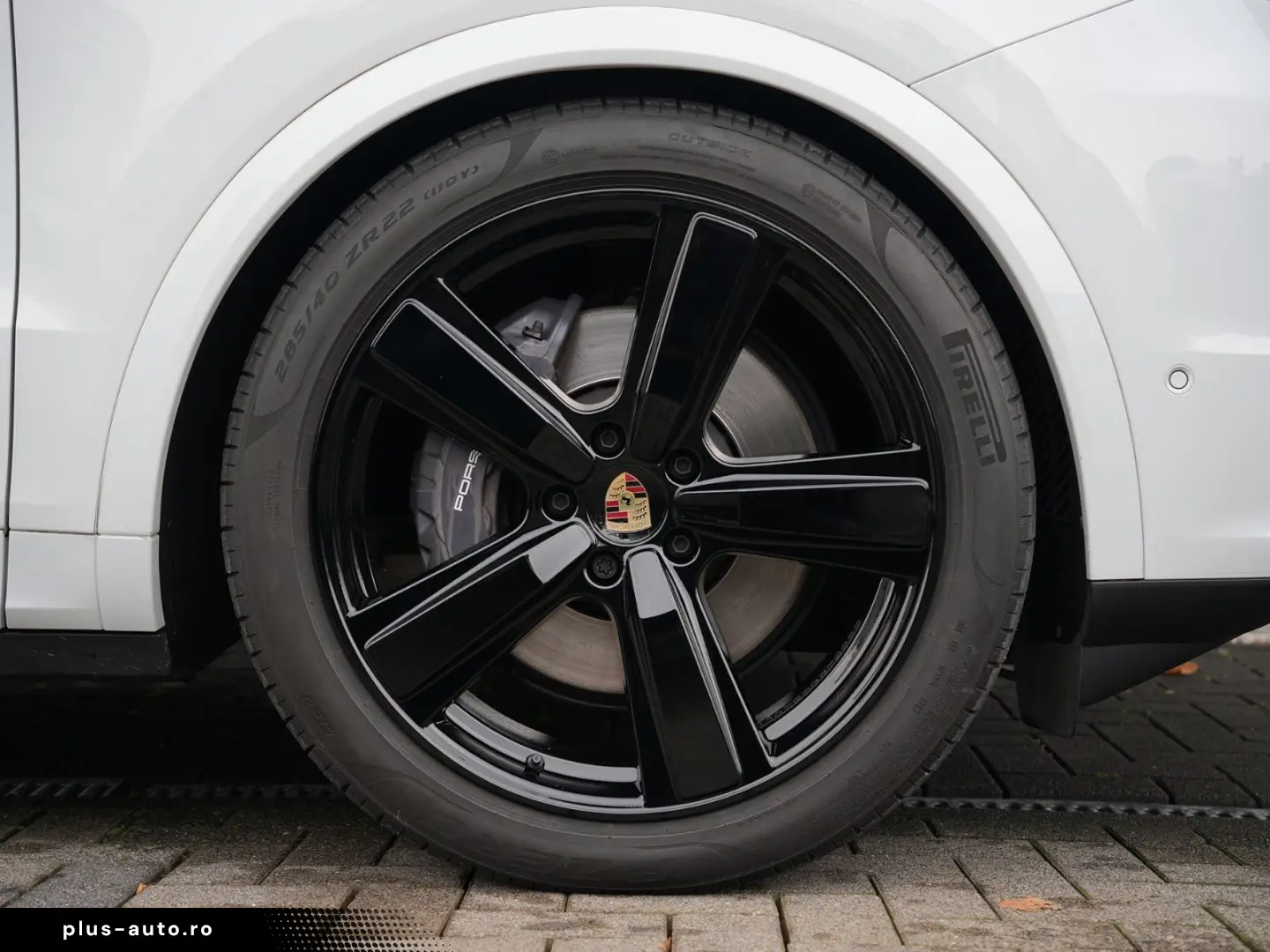 PORSCHE E-Hybrid Coupé SPORTDESIGN-ACC-LUFTF.-PANO-VOLL