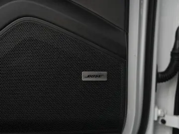 PORSCHE E-Hybrid Coupé SPORTDESIGN-ACC-LUFTF.-PANO-VOLL