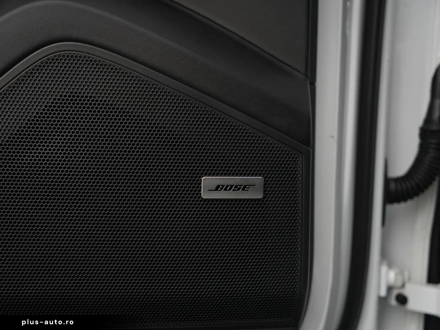 PORSCHE E-Hybrid Coupé SPORTDESIGN-ACC-LUFTF.-PANO-VOLL