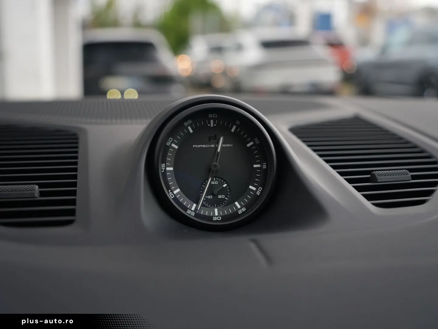 PORSCHE E-Hybrid Coupé SPORTDESIGN-ACC-LUFTF.-PANO-VOLL