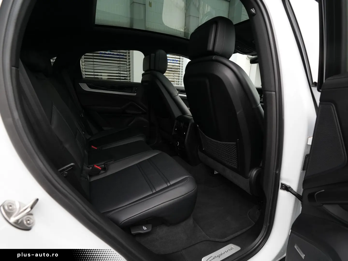 PORSCHE E-Hybrid Coupé SPORTDESIGN-ACC-LUFTF.-PANO-VOLL