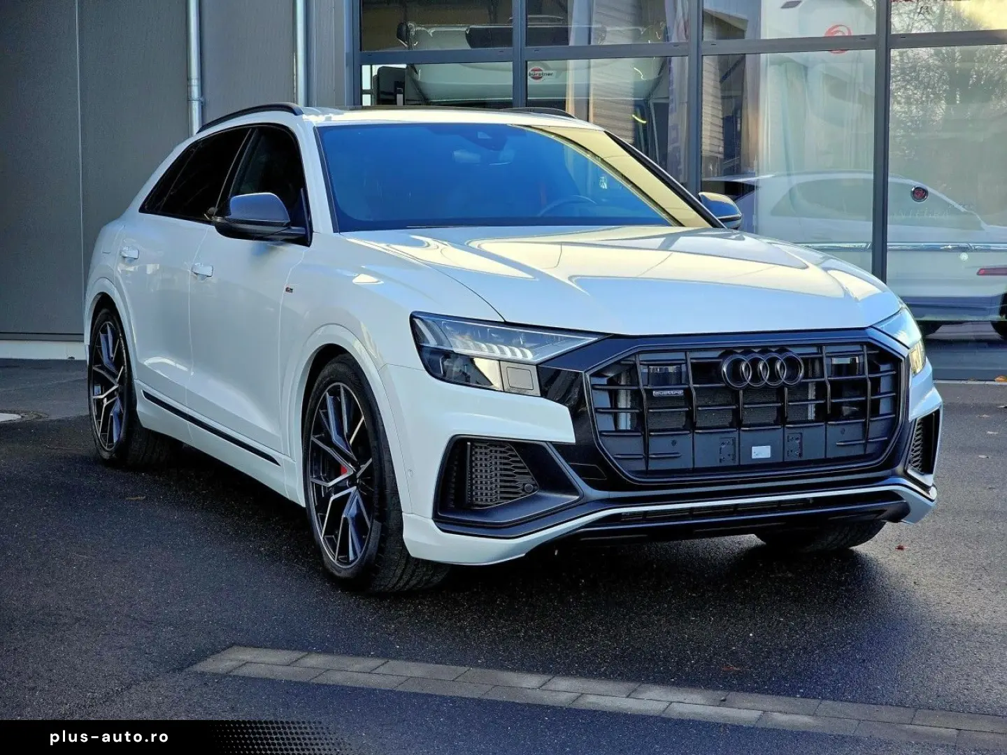 AUDI Q8 60 TFSI e 3.0 quattro