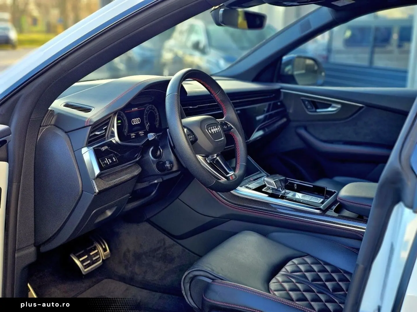 AUDI Q8 60 TFSI e 3.0 quattro