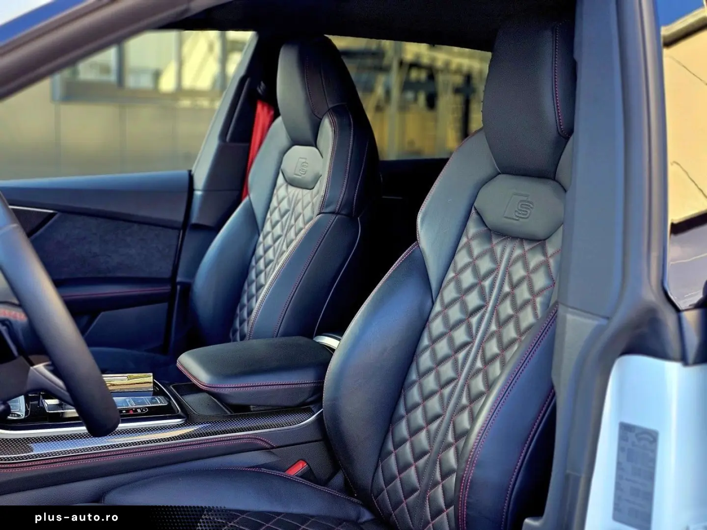 AUDI Q8 60 TFSI e 3.0 quattro