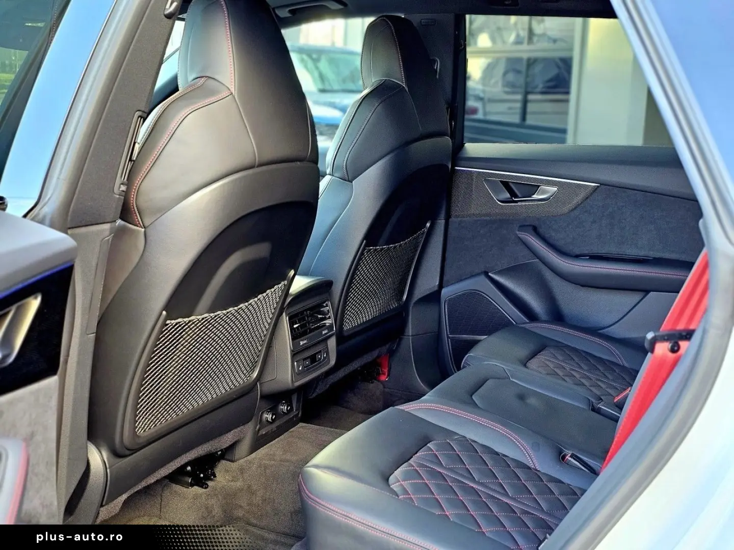 AUDI Q8 60 TFSI e 3.0 quattro