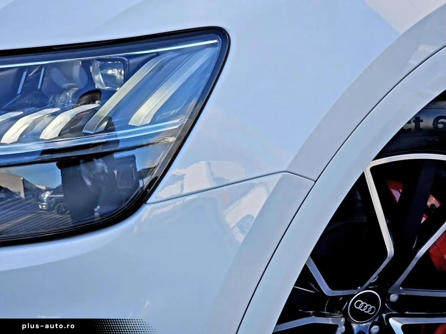 AUDI Q8 60 TFSI e 3.0 quattro