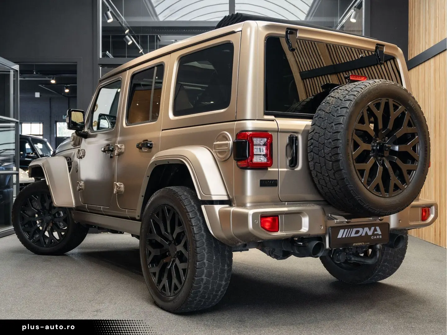 JEEP Wrangler BRUTE Soft-Top Elektrische Treeplanken