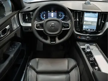 VOLVO XC60 T8 Plug-in-hybrid AWD Polestar Engineered 2