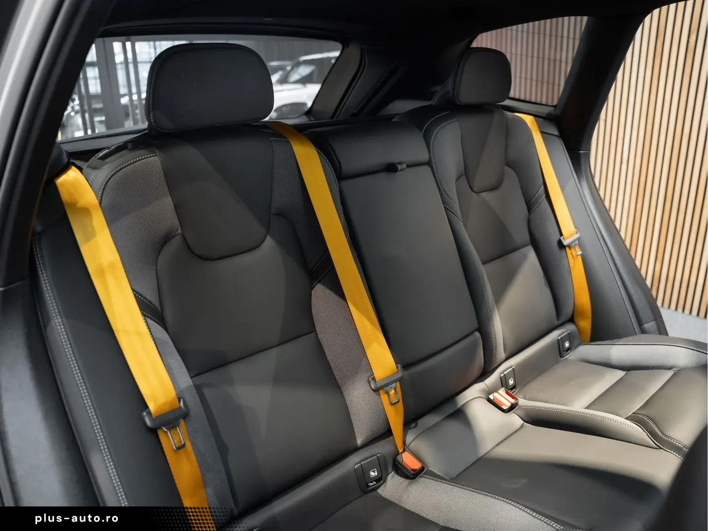 VOLVO XC60 T8 Plug-in-hybrid AWD Polestar Engineered 2