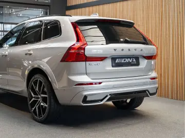 VOLVO XC60 T8 Plug-in-hybrid AWD Polestar Engineered 2