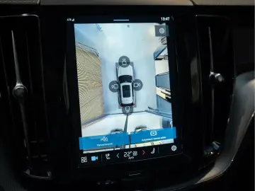 VOLVO XC60 T8 Plug-in-hybrid AWD Polestar Engineered 2