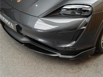 PORSCHE Taycan 4S Cross Turismo Off Road Design 4S Cross