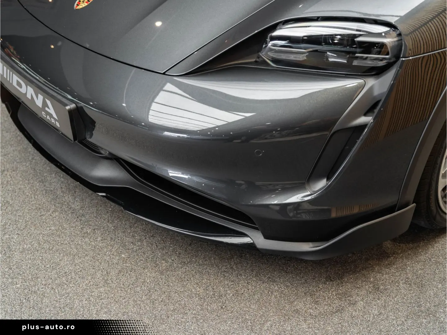 PORSCHE Taycan 4S Cross Turismo Off Road Design 4S Cross