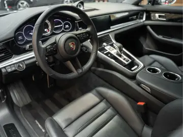 PORSCHE Panamera Sport Turismo BOSE Pano 2.9 4 E-Hybrid