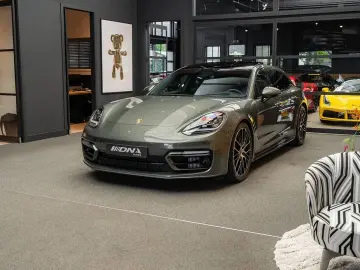 PORSCHE Panamera Sport Turismo BOSE Pano 2.9 4 E-Hybrid
