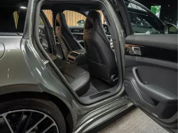 PORSCHE Panamera Sport Turismo BOSE Pano 2.9 4 E-Hybrid