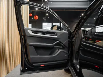 PORSCHE Cayenne S E-Hybrid 22 Inch Head-Up 3.0 S E-Hybri