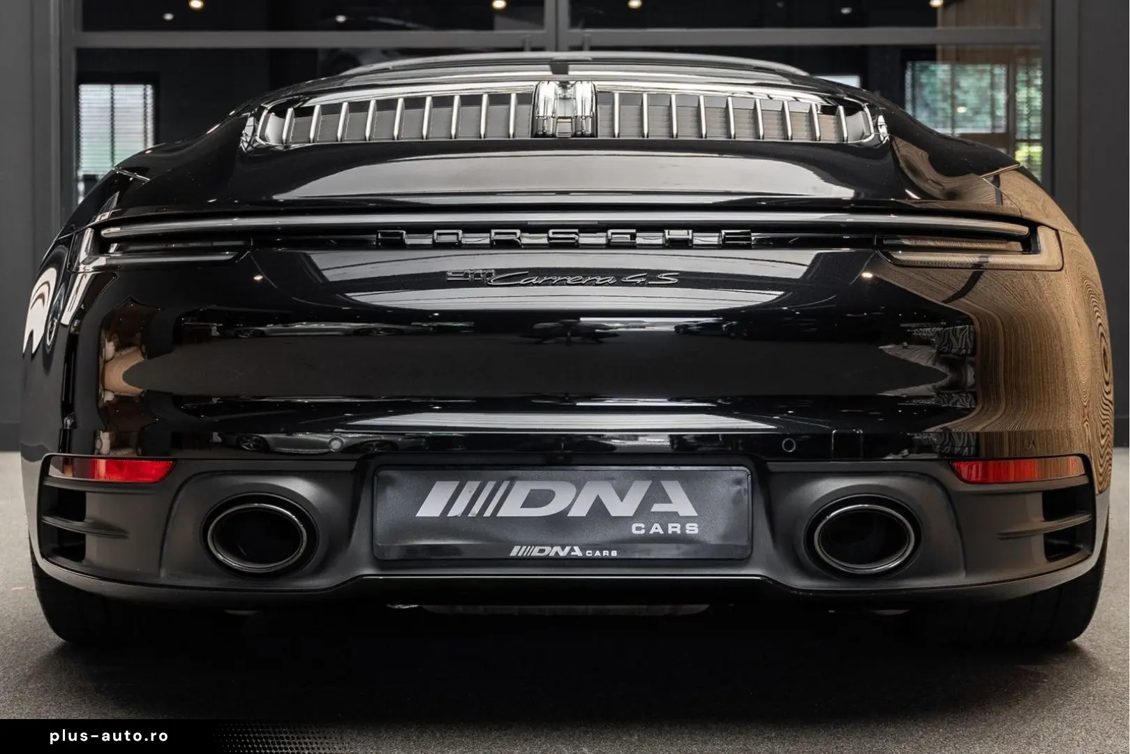 PORSCHE 992 992 Carrera 4S Cabrio Burmester Sportuitlaat