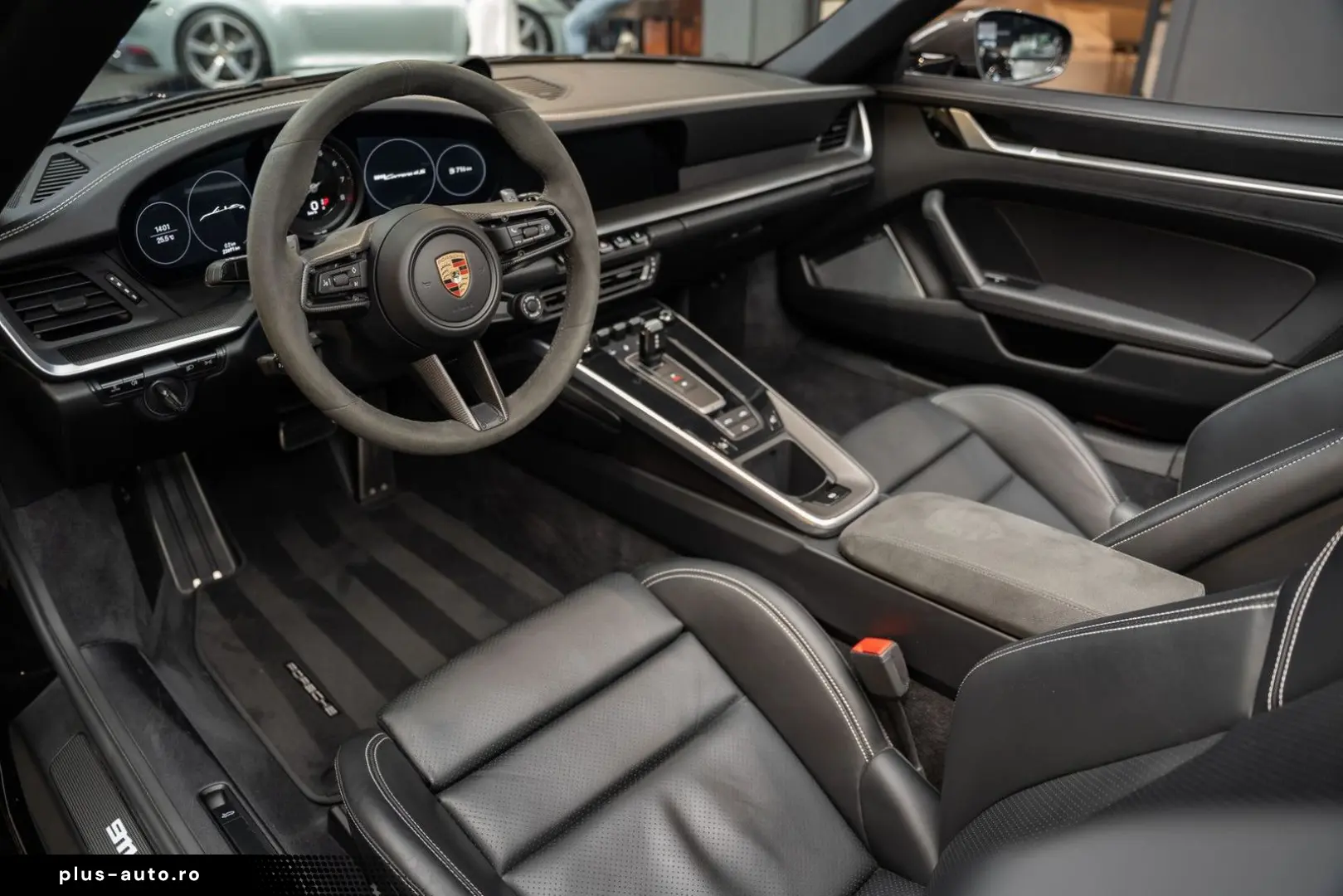 PORSCHE 992 992 Carrera 4S Cabrio Burmester Sportuitlaat