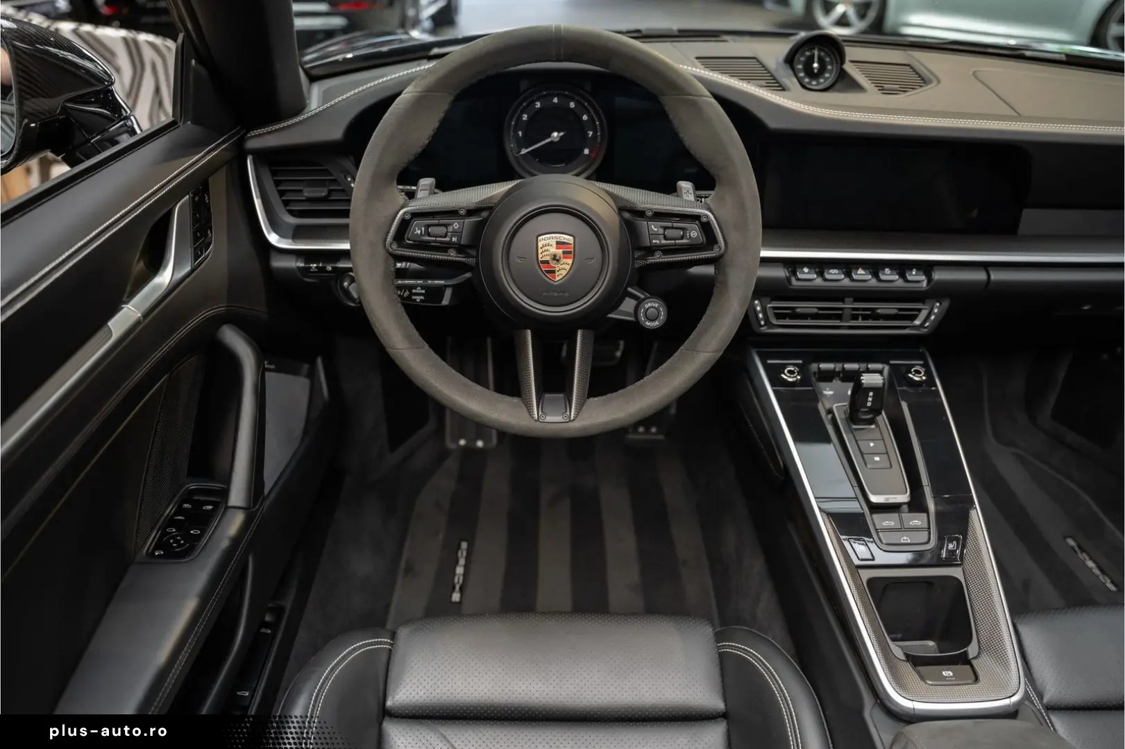 PORSCHE 992 992 Carrera 4S Cabrio Burmester Sportuitlaat